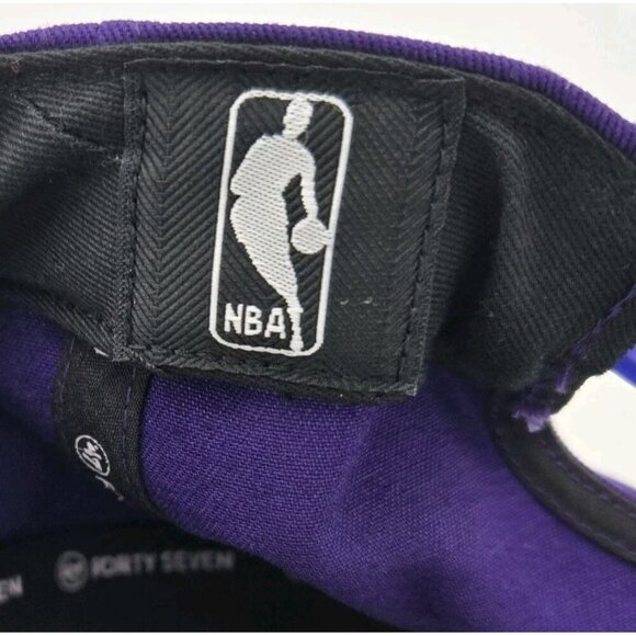Los Angeles LAKERS NBA Basketball Overhand Script Snapback Baseball Cap Hat '47 - Picture 9 of 9